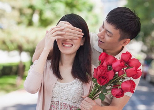 Đàn ông thế này thì chỉ yêu mỗi mình vợ, thế nào cũng không bồ bịch lăng nhăng - Ảnh 1 Đàn ông thế này thì chỉ yêu mỗi mình vợ, thế nào cũng không bồ bịch lăng nhăng - Ảnh 1