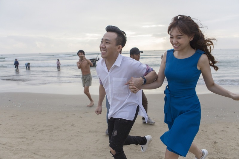 Hariwon tung ảnh cực lãng mạn bên ông xã Trấn Thành trong MV mới - Ảnh 3