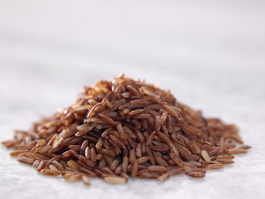 Sử dụng gạo lứt để giảm mỡ bụng sau sinh mổ