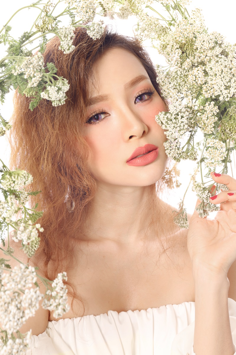 Phương Trinh Jolie