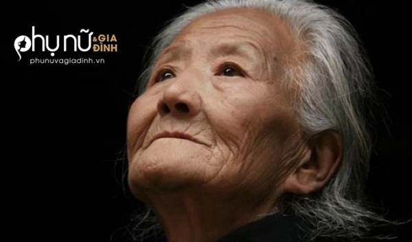 Thấy mẹ nấu ăn khiến con mình nôn ói, cô gái đuổi mẹ về quê và sự thật đau lòng sau đó - Ảnh 2 Thấy mẹ nấu ăn khiến con mình nôn ói, cô gái đuổi mẹ về quê và sự thật đau lòng sau đó - Ảnh 2