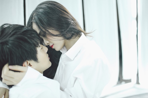 Phụ nữ thông minh nên chọn những trang phục này để chàng mãi say đắm trong chốn phòng the - Ảnh 2 Phụ nữ thông minh nên chọn những trang phục này để chàng mãi say đắm trong chốn phòng the - Ảnh 2
