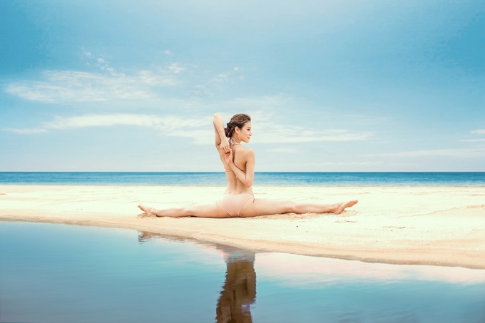 Sau tuyên bố tuyển chồng kiếm 100 triệu/tháng, Phương Trinh Jolie mặc bikini nhỏ xíu tập Yoga khiến dân tình 'nóng mắt' - Ảnh 6