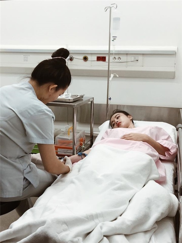 Fan sốc nặng khi biết căn bệnh khiến Angela Phương Trinh bất ngờ nhập viện cấp cứu lúc rạng sáng - Ảnh 2
