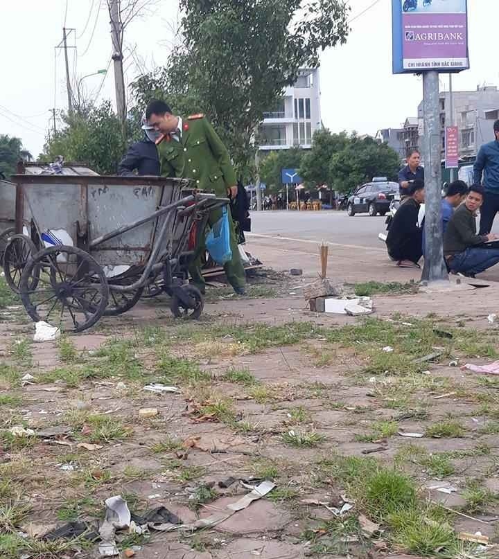 Bắc Giang: Bé sơ sinh chết tức tưởi trong thùng rác, nghi bị mẹ bỏ rơi - Ảnh 1