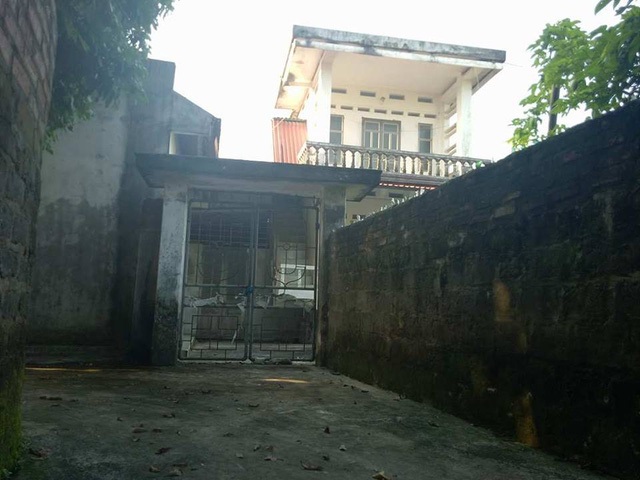 Bố tử tù Thọ 'sứt' ngày đêm mong ngóng con về nhà để nấu cho con trai bát canh cua rồi đưa ra đầu thú - Ảnh 2 Bố tử tù Thọ 'sứt' ngày đêm mong ngóng con về nhà để nấu cho con trai bát canh cua rồi đưa ra đầu thú - Ảnh 2