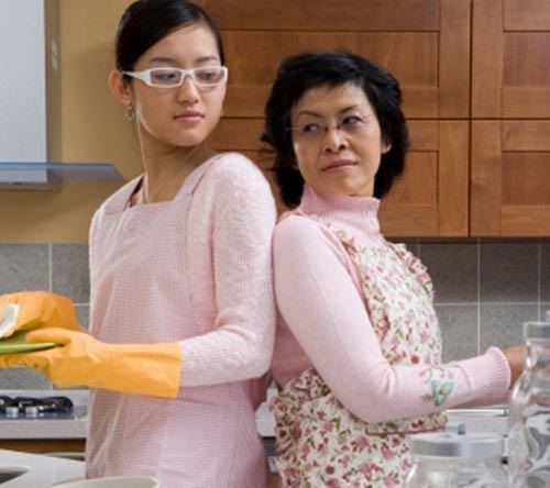 Dâu mới đừng dại làm điều này khiến mẹ chồng ghét cay ghét đắng - Ảnh 1 Dâu mới đừng dại làm điều này khiến mẹ chồng ghét cay ghét đắng - Ảnh 1