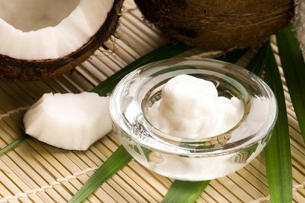 Cách làm khăn ướt vừa giúp tẩy trang, lại dưỡng da trắng mịn - Ảnh 1 Cách làm khăn ướt vừa giúp tẩy trang, lại dưỡng da trắng mịn