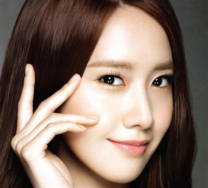 Hướng dẫn cách trang điểm cho lông mày nhạt tạo điểm nhấn cho khuôn mặt - Ảnh 1 Cách trang điểm cho lông mày nhạt do bị rụng nhiều và thưa dần