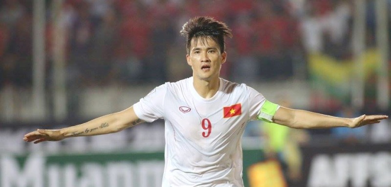 Nhìn lại chuyện tình nhiều thăng trầm của Thủy Tiên - Công Vinh trước khi được khán giả công nhận - Ảnh 4 Nhìn lại chuyện tình nhiều thăng trầm của Thủy Tiên - Công Vinh trước khi được khán giả công nhận - Ảnh 4