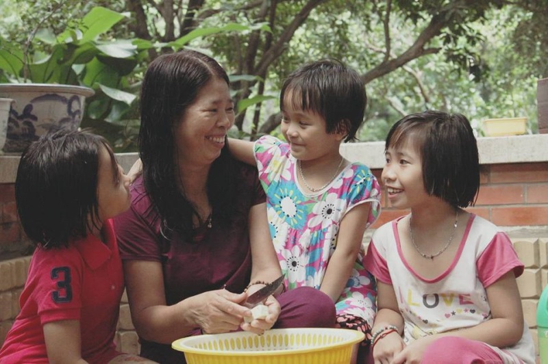 'Đã đến lúc người Việt Nam chúng ta giúp đỡ trẻ em Việt Nam' - Ảnh 1