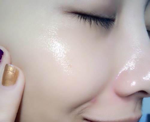 Da trắng bóc, sạch mụn nhờ xông hơi bằng thứ nước này - Ảnh 3 Da trắng bóc, sạch mụn nhờ xông hơi bằng thứ nước này