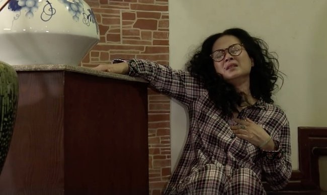 Đi làm về thấy mẹ ngồi trên vũng máu, tưởng vợ đánh bà, chồng tức giận đuổi vợ đi để rồi ân hận cả đời - Ảnh 1 Đi làm về thấy mẹ ngồi trên vũng máu, tưởng vợ đánh bà, chồng tức giận đuổi vợ đi để rồi ân hận cả đời - Ảnh 1