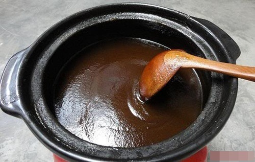 Đun mướp đắng với rượu kiểu này, chẳng cần đến mỹ phẩm đắt tiền da vẫn trắng sáng, mịn màng - Ảnh 3 Bí quyết làm đẹp, trị mụn với cao mướp đắng và rượu, mật ong hiệu quả