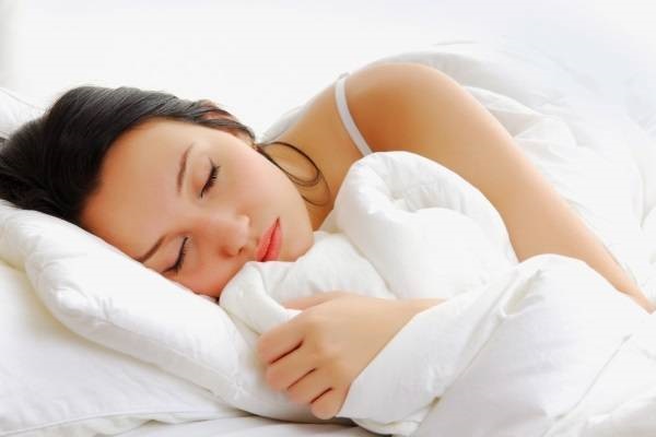 Ngủ cũng là cách giảm cân sau sinh kết hợp muối hiệu quả Ngủ cũng là cách giảm cân sau sinh kết hợp muối hiệu quả