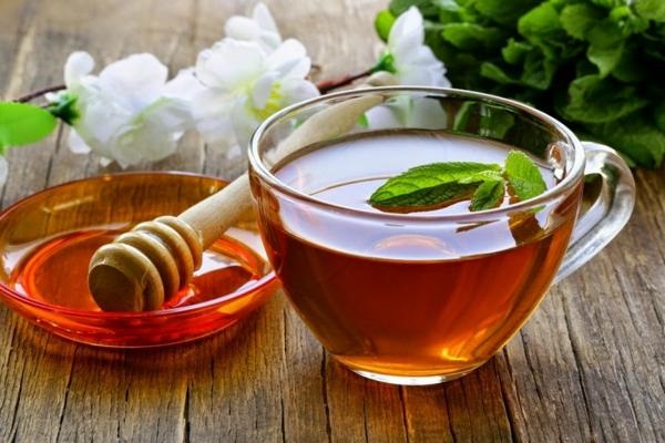 Cách hay và hiệu quả khi dùng biện pháp giảm cân với mật ong - Ảnh 3 Giảm cân bằng mật ong kết hợp nước trà xanh