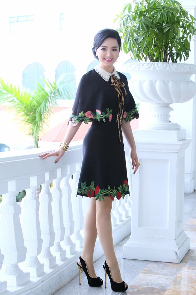 Hoa hậu Đền Hùng Giáng My trẻ trung xinh đẹp ở tuổi U50