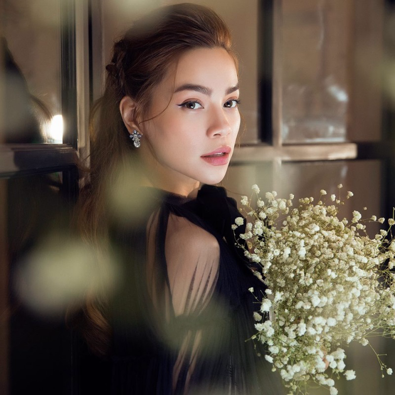 'Cân đo' nhan sắc tình cũ – tình mới của sao nam Việt: Mỗi người một vẻ, mười phân vẹn mười - Ảnh 5 'Cân đo' nhan sắc tình cũ – tình mới của sao nam Việt: Mỗi người một vẻ, mười phân vẹn mười - Ảnh 5