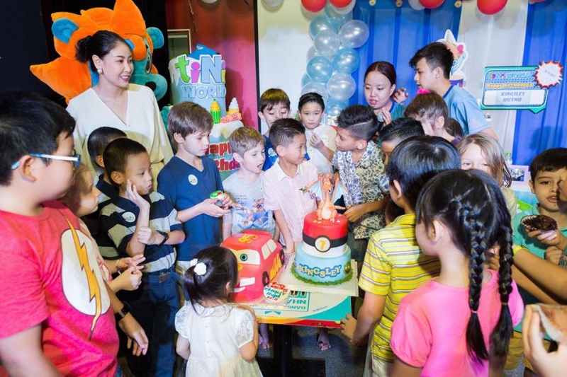 Mừng sinh nhật con trai, Hà Kiều Anh và chồng đại gia đã tổ chức buổi tiệc hoành tráng thế này đây - Ảnh 4