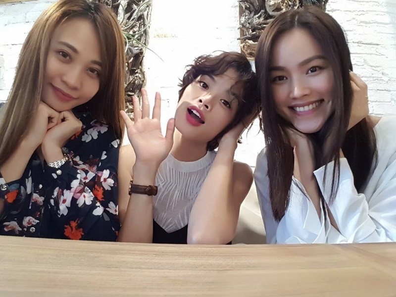 Hội bạn thân toàn chân dài đình đám của Đàm Thu Trang, bạn gái Cường Đô La - Ảnh 9 Hội bạn thân toàn chân dài của Đàm Thu Trang, bạn gái Cường Đô la