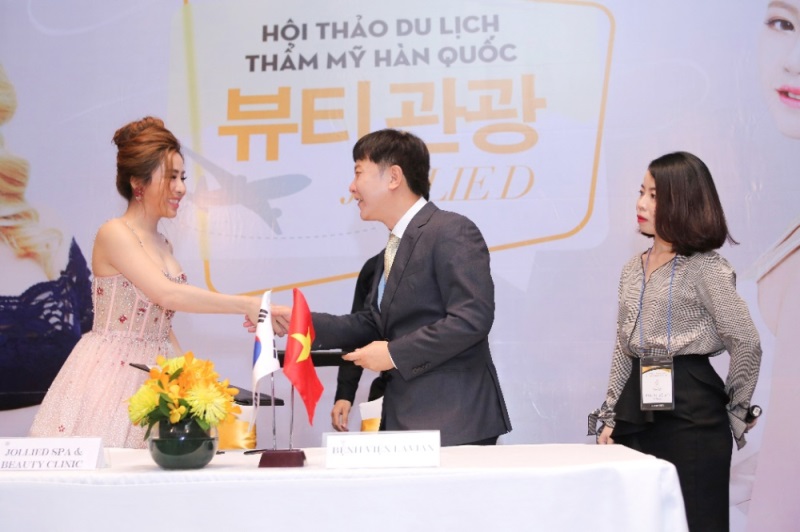 Hội thảo Du lịch thẩm mỹ Việt Nam - Hàn Quốc 'Đánh thức giấc mơ mỹ nhân Việt' - Ảnh 2