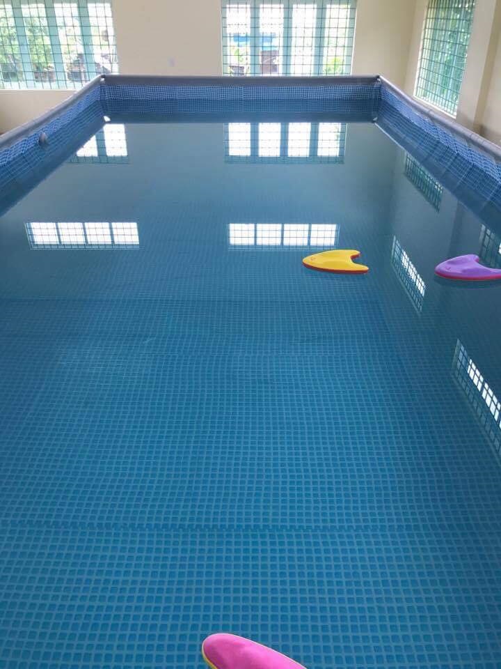 Hồ Ngọc Hà tặng bể bơi cho học sinh Hà Tĩnh