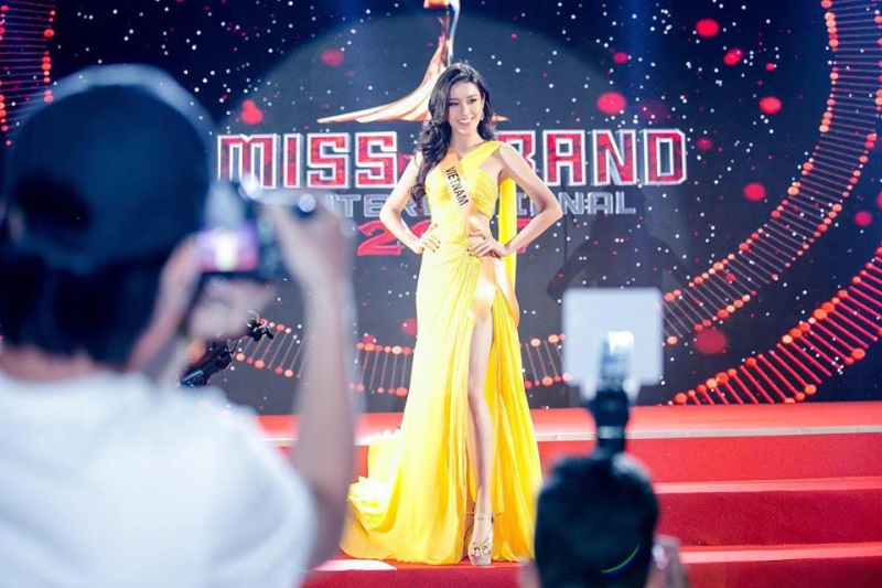 Hành trình đến chung kết Miss Grand 2017 của Huyền My: Vương miện có nằm trong tầm tay? - Ảnh 1