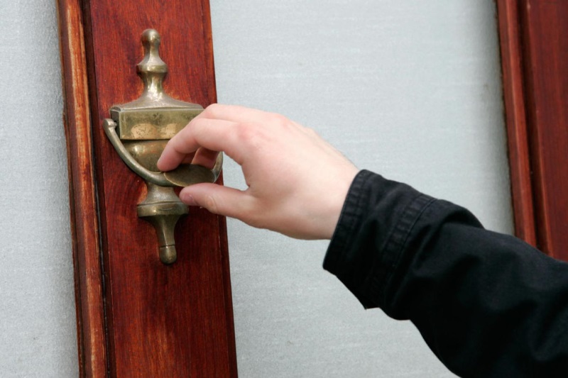 Trước khi bước vào phòng thuê ở khách sạn phải gõ cửa 3 cái, đây là lý do - Ảnh 1 Trước khi bước vào phòng thuê ở khách sạn phải gõ cửa 3 cái, đây là lý do - Ảnh 1