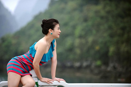 Nữ diễn viên Kim Oanh hấp dẫn thế nào mà vợ Xuân Bắc lo mất chồng đến vậy? - Ảnh 12