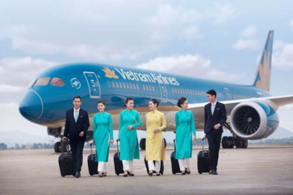 Phi công Vietnam Airlines thu nhập bình quân hơn 115 triệu đồng/tháng - Ảnh 1