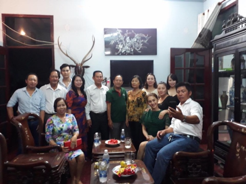 Trong ngày dạm ngõ, Lâm Khánh Chi bật khóc khi nghe yêu cầu đặc biệt của bố dành cho gia đình nhà trai - Ảnh 1 Lâm Khánh Chi bật khóc trong ngày dạm ngõ trước yêu cầu của bố