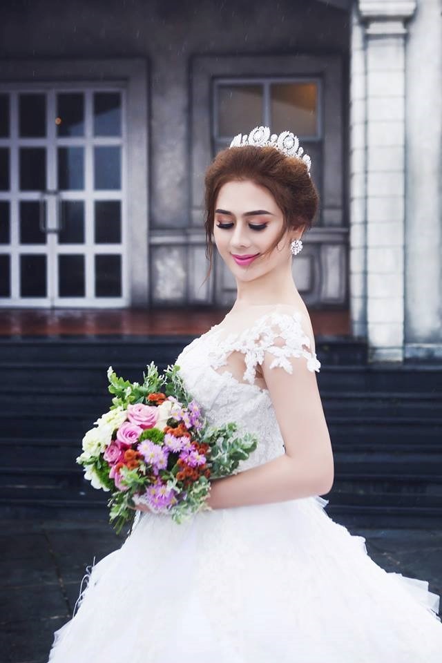 Lâm Khánh Chi: 'Tôi tự tin nhan sắc của mình có thể chinh phục được đàn ông và khiến họ yêu mình say đắm' - Ảnh 2 Lâm Khánh Chi: 'Tôi tự tin nhan sắc của mình có thể chinh phục được đàn ông và khiến họ yêu mình say đắm' - Ảnh 2