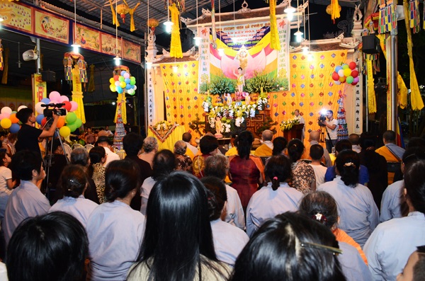 Những điều cần biết về lễ Phật Đản 2017