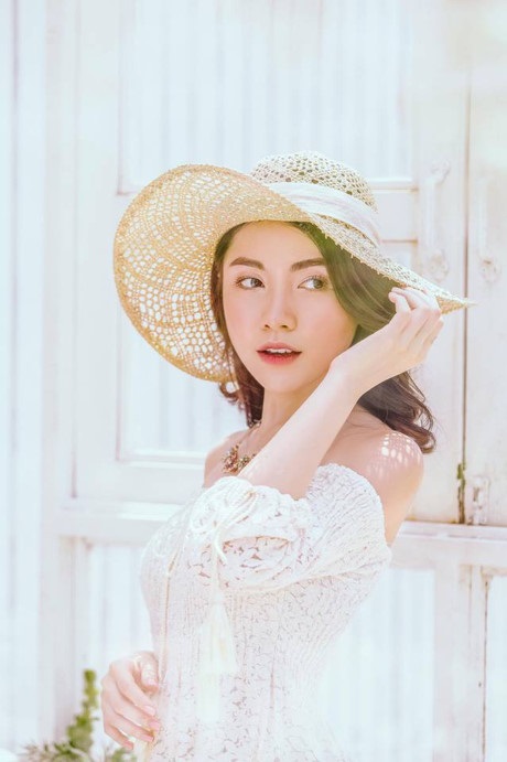 blogger Lindsie Pham