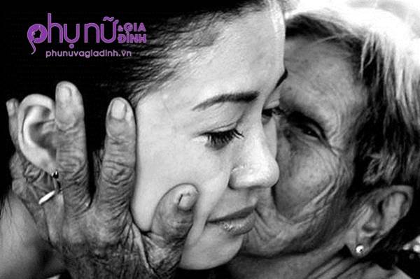 Thấy mẹ nấu ăn khiến con mình nôn ói, cô gái đuổi mẹ về quê và sự thật đau lòng sau đó - Ảnh 3 Thấy mẹ nấu ăn khiến con mình nôn ói, cô gái đuổi mẹ về quê và sự thật đau lòng sau đó - Ảnh 3