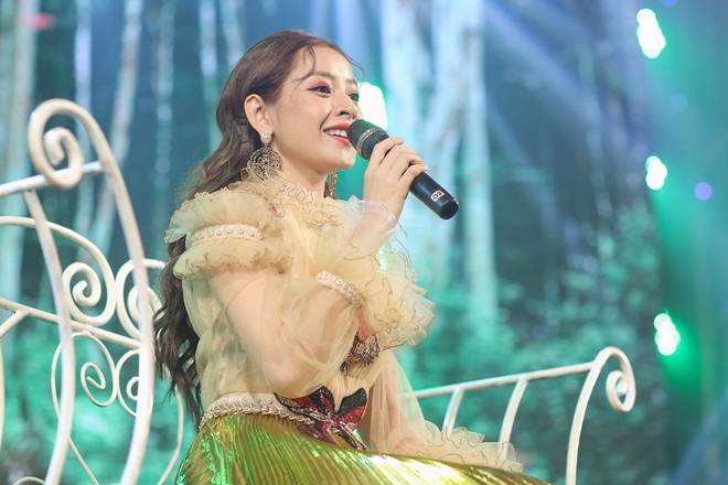 Sau ồn ào ' thảm họa âm nhạc' Chi Pu: Diva Mỹ Linh bất ngờ lên tiếng ủng hộ việc cấp thẻ hành nghề cho ca sĩ - Ảnh 3