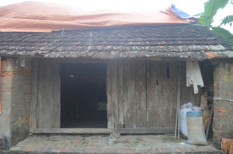 Số phận bất hạnh của người đàn bà 33 năm phải dùng giẻ nhét vào miệng mỗi khi con lên cơn co giật - Ảnh 1 Số phận bất hạnh của người đàn bà 33 năm phải dùng giẻ nhét vào miệng mỗi khi con lên cơn co giật - Ảnh 1