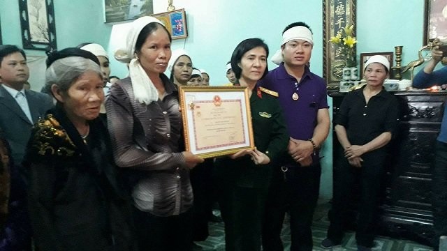 Nỗi tủi nhục ít ai biết của người vợ mang tiếng ‘bán xác chồng’ kiếm tiền - Ảnh 3 Nỗi tủi nhục ít ai biết của người vợ mang tiếng ‘bán xác chồng’ kiếm tiền - Ảnh 3