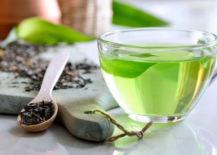 Nước trà xanh giúp làm đẹp tự nhiên an toàn, da sáng mịn, sạch mụn thích hết ý Nước trà xanh giúp làm đẹp tự nhiên an toàn, da sáng mịn, sạch mụn thích hết ý