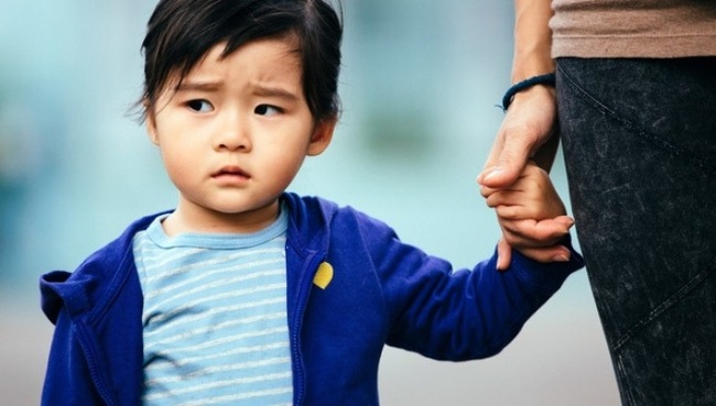 Những đứa trẻ không cha thèm được bế dù chỉ 1 lần - Ảnh 3 Những đứa trẻ không cha thèm được bế dù chỉ 1 lần - Ảnh 3