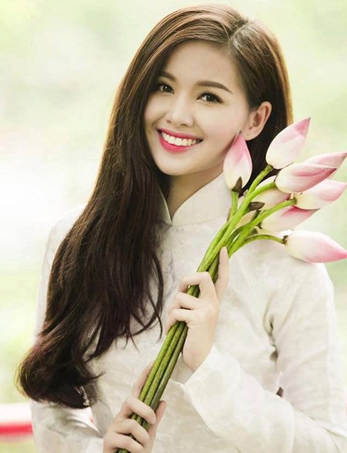 Trước khi có cuộc sống hôn nhân ấm êm với đại gia Hà Thành, Tâm Tít từng có những mối tình dữ dội thế này đây - Ảnh 1 Trước khi có cuộc sống hôn nhân ấm êm với đại gia Hà Thành, Tâm Tít từng có những mối tình dữ dội thế này đây - Ảnh 1