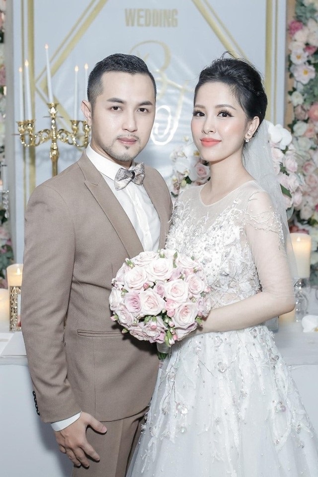 Trước khi có cuộc sống hôn nhân ấm êm với đại gia Hà Thành, Tâm Tít từng có những mối tình dữ dội thế này đây - Ảnh 6 Trước khi có cuộc sống hôn nhân ấm êm với đại gia Hà Thành, Tâm Tít từng có những mối tình dữ dội thế này đây - Ảnh 6
