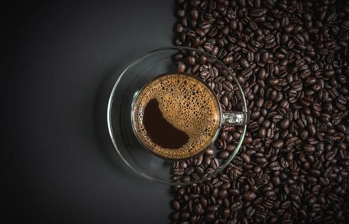 Nhuộm tóc màu nâu đen bằng cà phê duy trì màu tóc được trong 1 tuần Nhuộm tóc màu nâu đen bằng cà phê duy trì màu tóc được trong 1 tuần