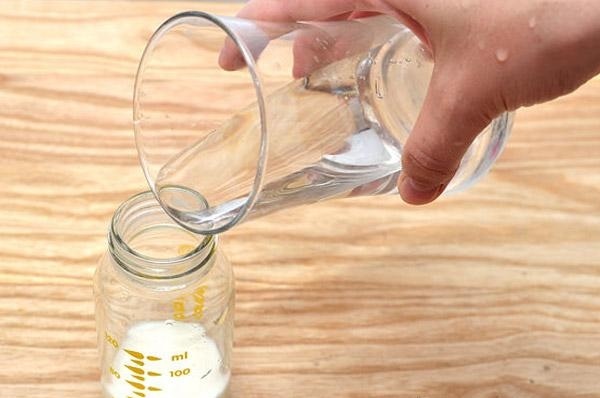 Sai lầm mẹ thường mắc phải khi sử dụng sữa công thức - Ảnh 3 Sai lầm mẹ thường mắc phải khi sử dụng sữa công thức