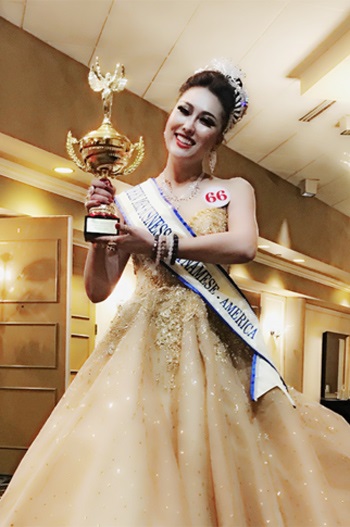 Thân Thúy Hà bất ngờ đoạt giải ‘Hoa hậu cầu Kinh Tẻ' khiến fan cười ra nước mắt - Ảnh 1