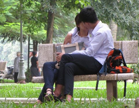 Tác hại kinh hoàng khi làm 'chuyện ấy' lúc chưa đủ tuổi - Ảnh 1 Tác hại kinh hoàng khi làm 'chuyện ấy' lúc chưa đủ tuổi - Ảnh 1