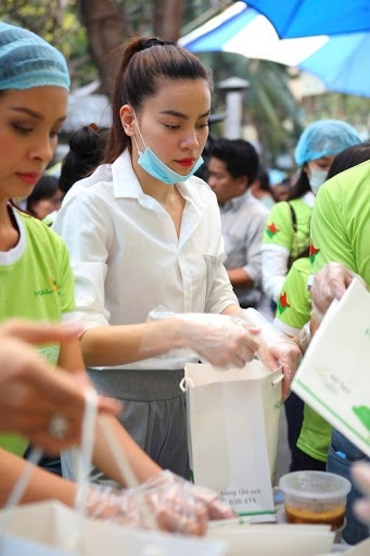 Sao Việt không bao giờ dám cho tiền người ăn xin: Đây là lý do khiến ai nấy đều choáng váng - Ảnh 4 Sao Việt không bao giờ dám cho tiền người ăn xin: Đây là lý do khiến ai nấy đều choáng váng - Ảnh 4