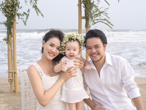 Vợ chồng người mẫu Trang Nhung