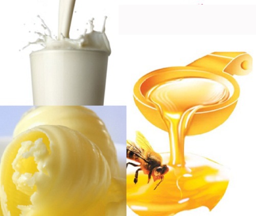Tắm trắng tại nhà bằng sữa tươi và mật ong. Ả