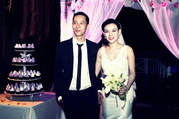 Sao Việt hậu ly hôn: Người hết tình còn nghĩa, kẻ thi nhau kể xấu - Ảnh 11 Sao Việt hậu ly hôn: Người hết tình còn nghĩa, kẻ thi nhau kể xấu - Ảnh 11